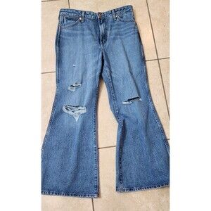 Wrangler wanderer flare cut bell bottom distressed jeans 30x30